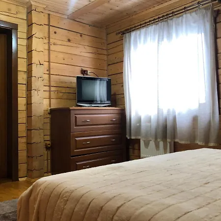 вербовий двір - Willow Yard * ז'דנייבו